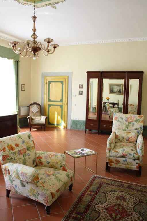 Hôtel Palazzo Torriani à Marradi Extérieur photo